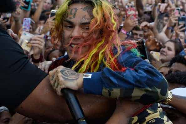 6ix9ine performs at 2018 Made In America - Day 1