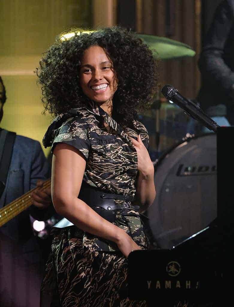 Alicia Keys at piano