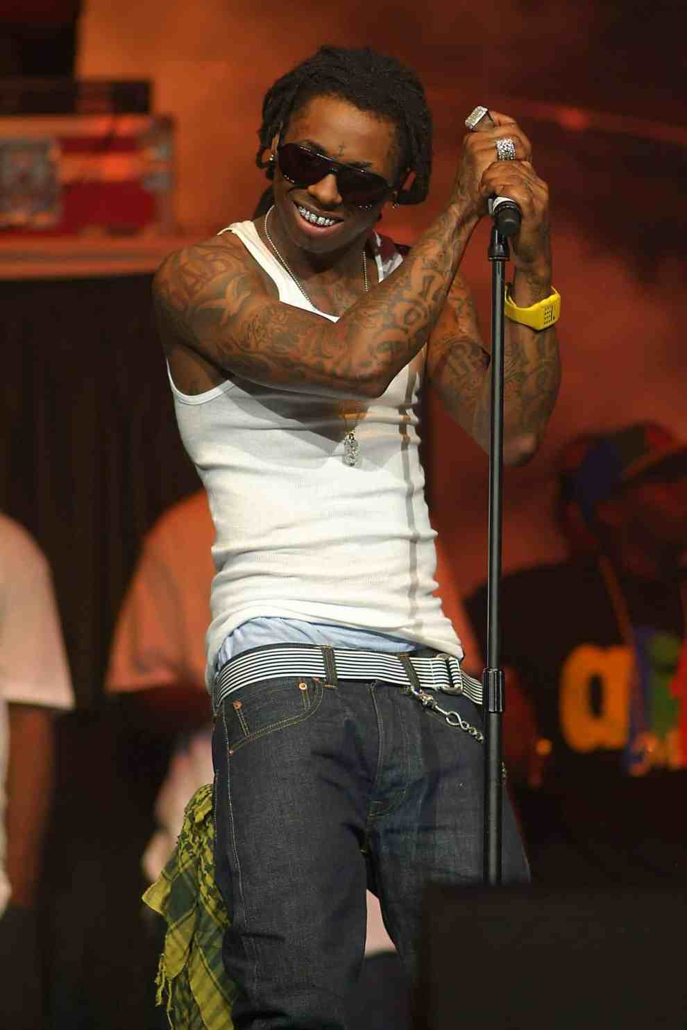 Lil' Wayne performing