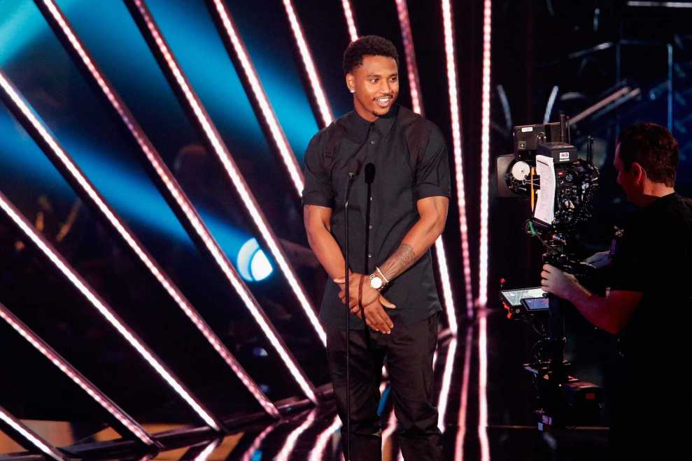 Trey Songz presenting