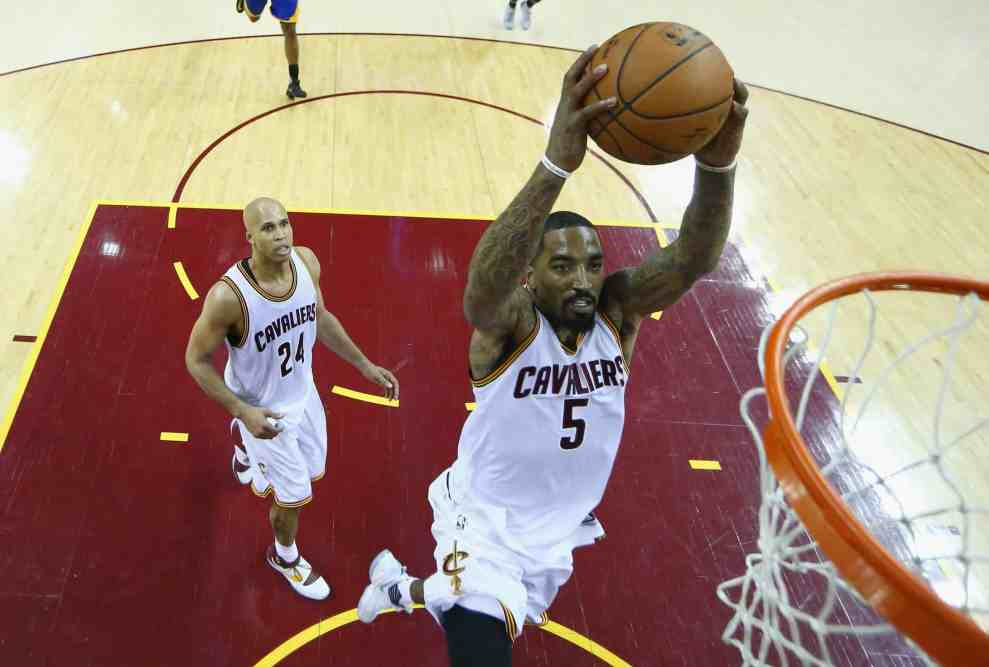 J.R. Smith in Cavaliers #5 jersey dunking during game