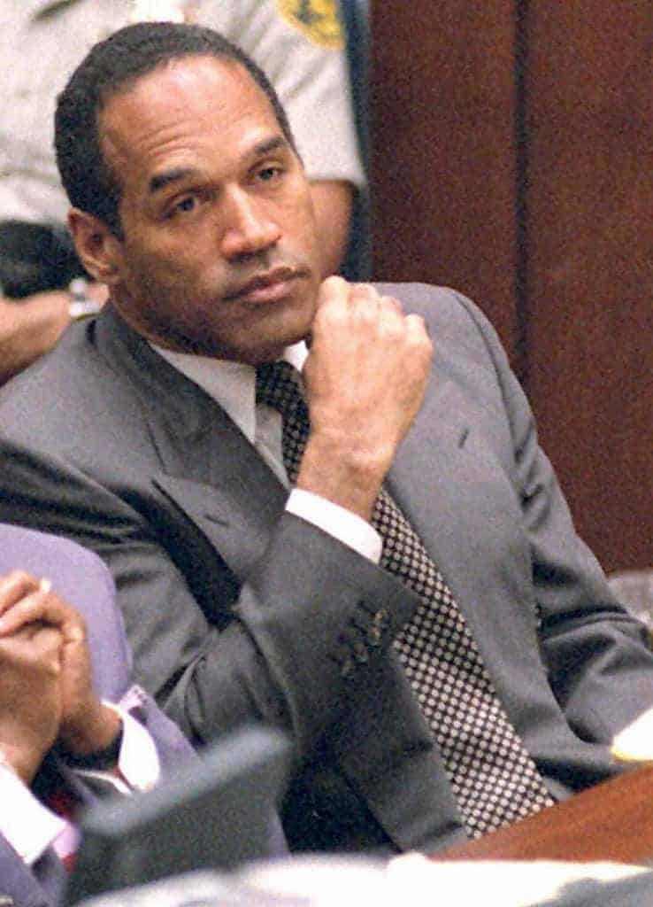 OJ Simpson in suit at court