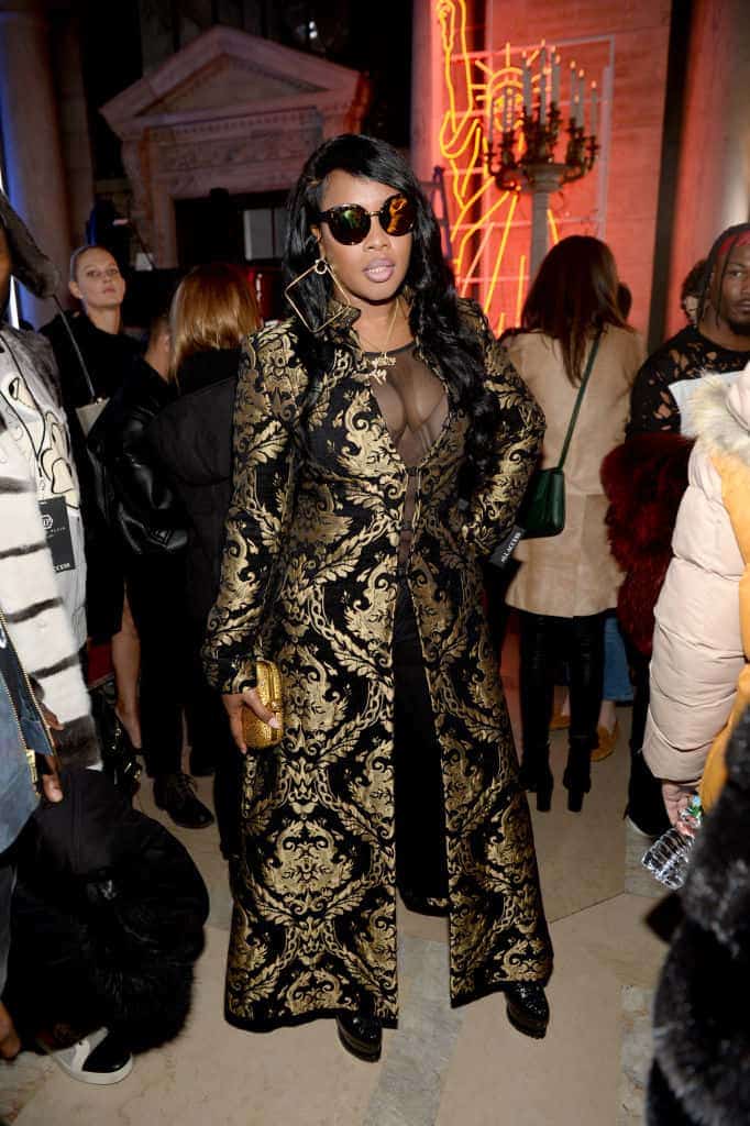 Wow! Remy Ma Comes Through With A Brand New Look! [PHOTO]