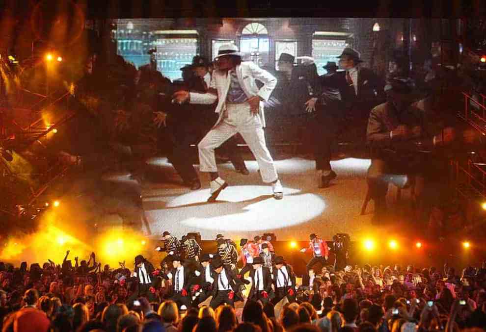 Michael Jackson performing
