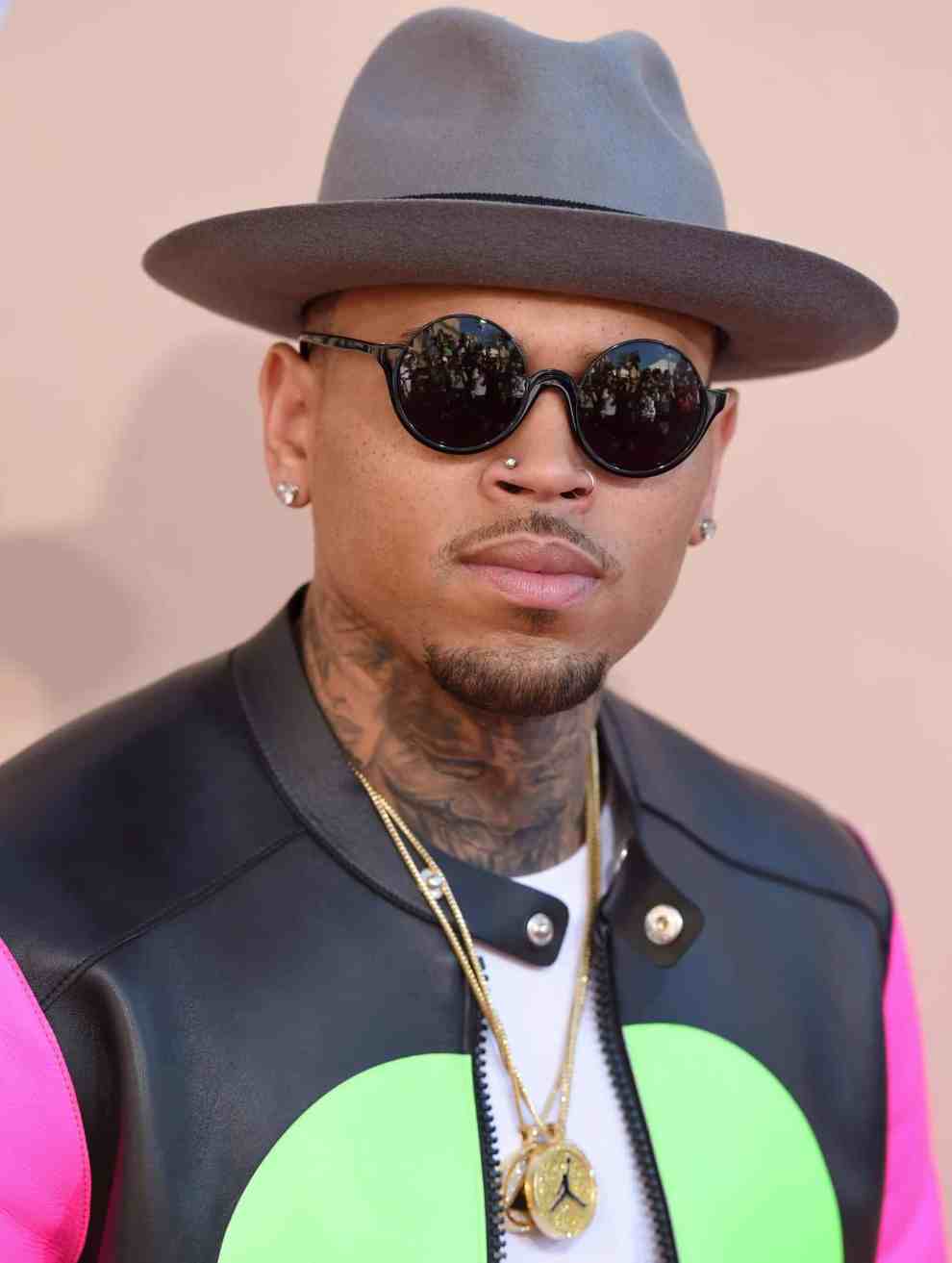 Chris Brown arrives at the 2015 iHeartRadio Music Awards at The Shrine Auditorium
