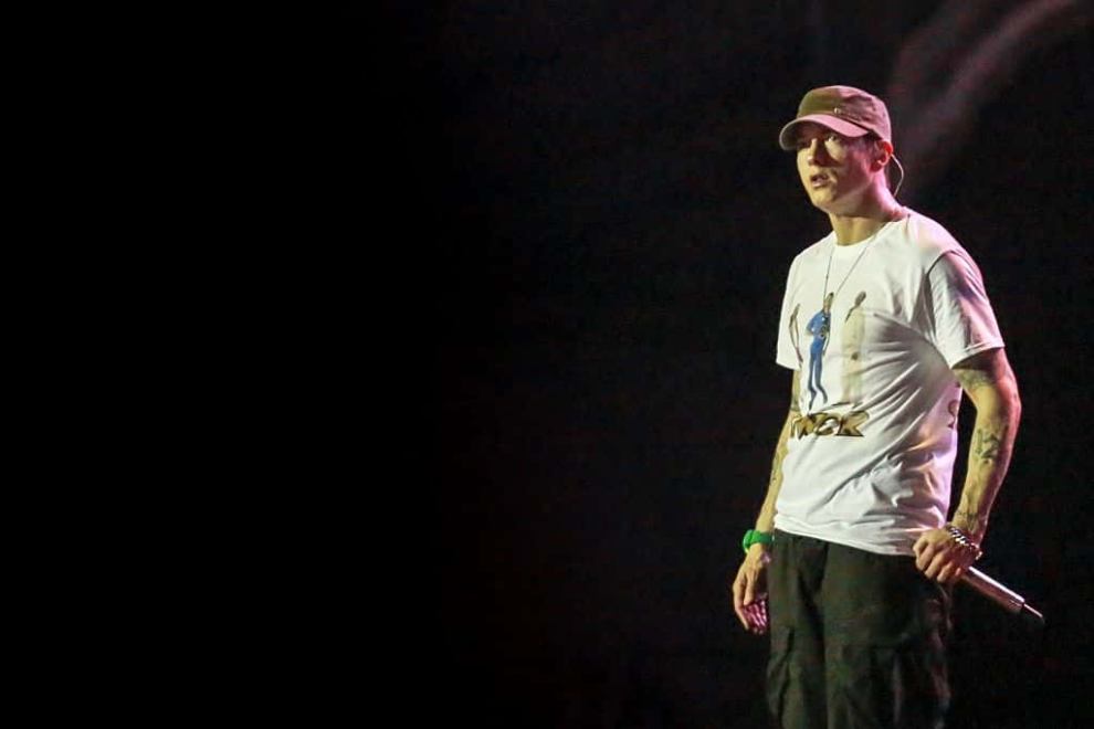 Eminem performing during 2016 Lollapalooza Brazil