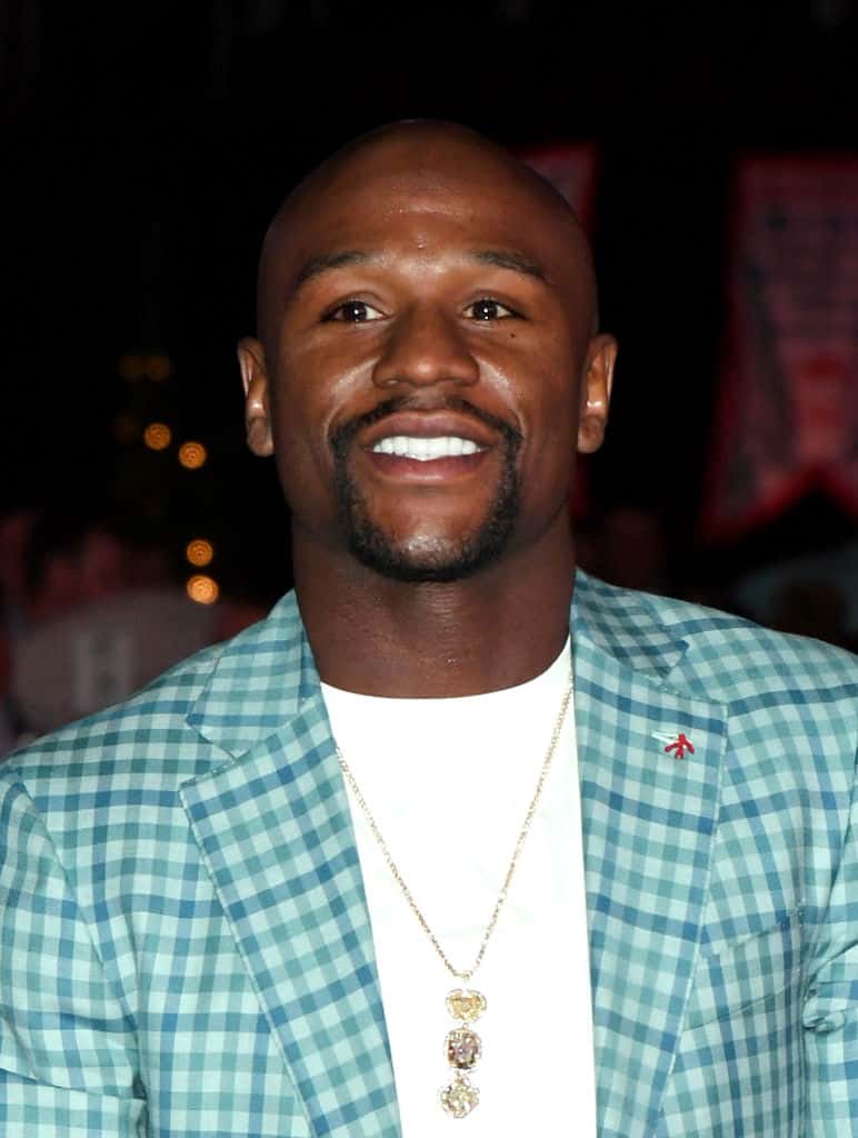 oxer Floyd Mayweather Jr. smiles as he is inducted into the Southern Nevada Sports Hall of Fame June 2017
