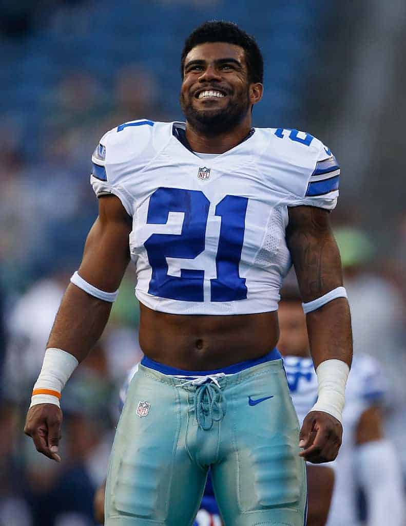 Ezekiel Elliott #21 of the Dallas Cowboys warms up prior to the game against the Seattle Seahawks August 26