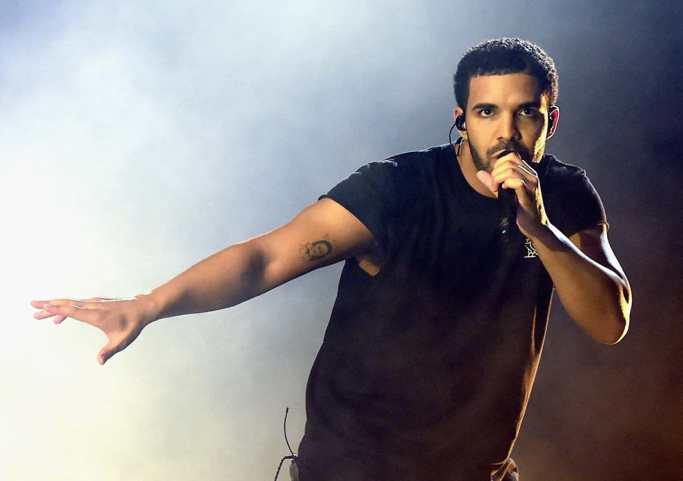 Drake performs during day 3 of the 2015 Coachella Valley Music & Arts Festival (Weekend 1)