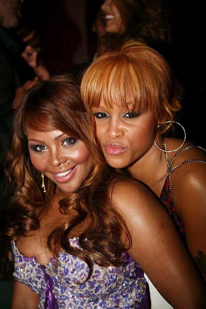 Lil Kim and Eve attend 2006 MAC AIDS FUND Dinner