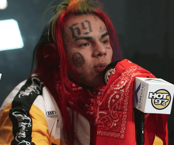 6IX9INE in Hot 97 Studio