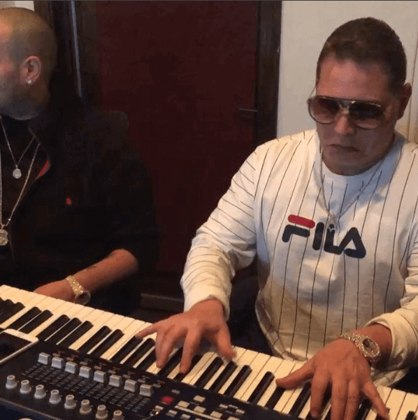 Scott Storch playing keyboard (from his instagram0