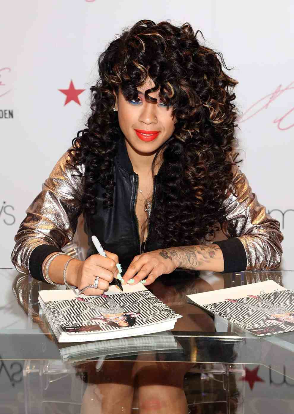 Keyshia Cole signs autographs at Macy's Herald Square 2016