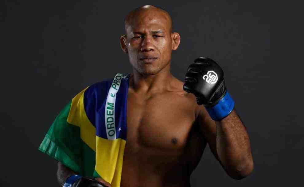Ronaldo Souza in a fighting stance