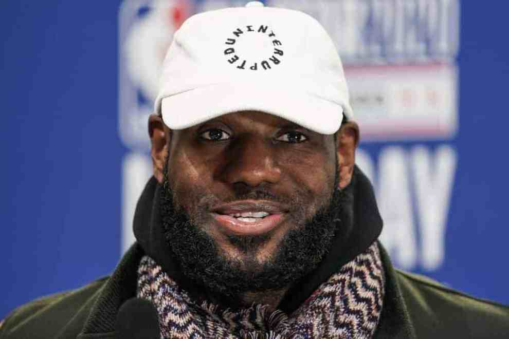 Front profile of LeBron James