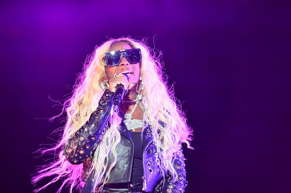 Mary J. Blige performs live on stage during the 15th Annual Jazz In The Gardens Music Festival at Hard Rock Stadium on March 12