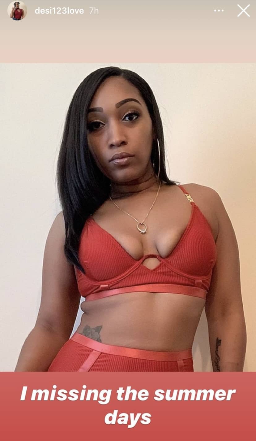 Rapper DMX performs live on stage at the Apollo Theater on August 5