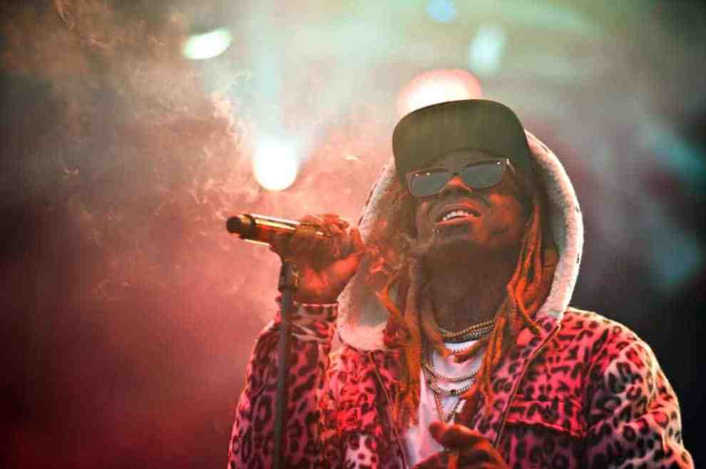 Lil Wayne performs at 2017 Lil Weezyana Fest