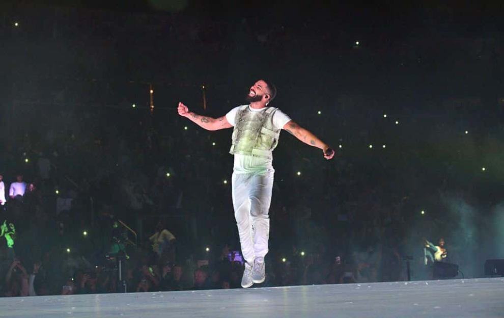 Drake performs onstage during the Final Stop of 'Aubrey & The three Amigos Tour' at State Farm Arena on November 18