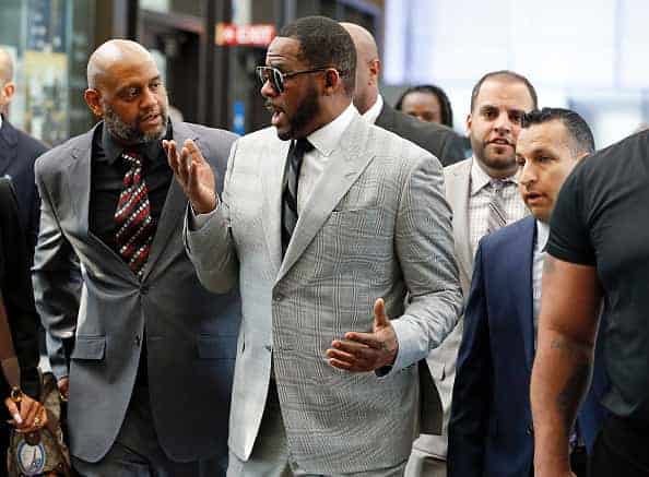 Singer R. Kelly arrives at the Leighton Criminal Courthouse on June 06