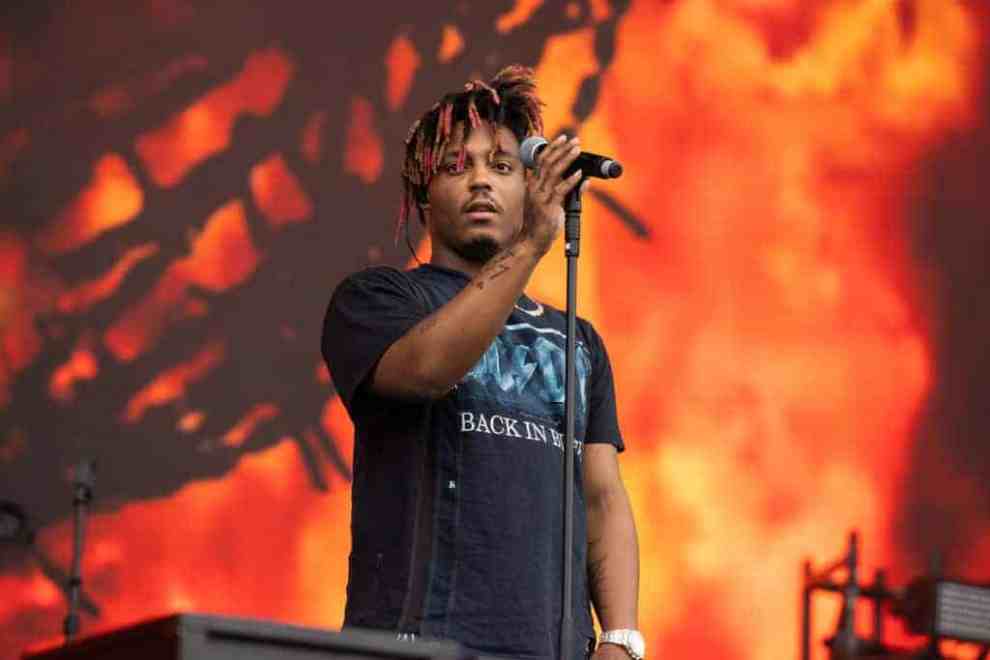 Juice WRLD on stage wearing black