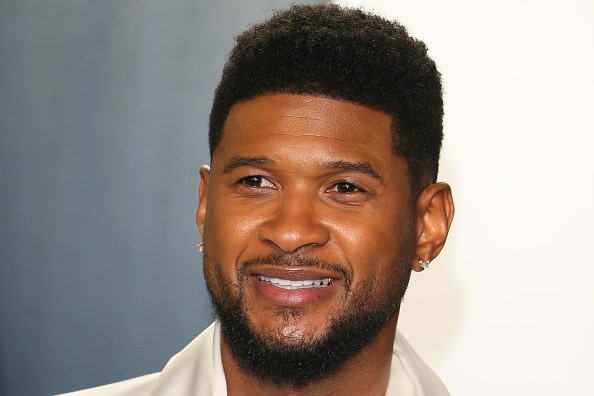 US singer Usher attends the 2020 Vanity Fair Oscar Party following the 92nd Oscars at The Wallis Annenberg Center for the Performing Arts in Beverly Hills on February 9