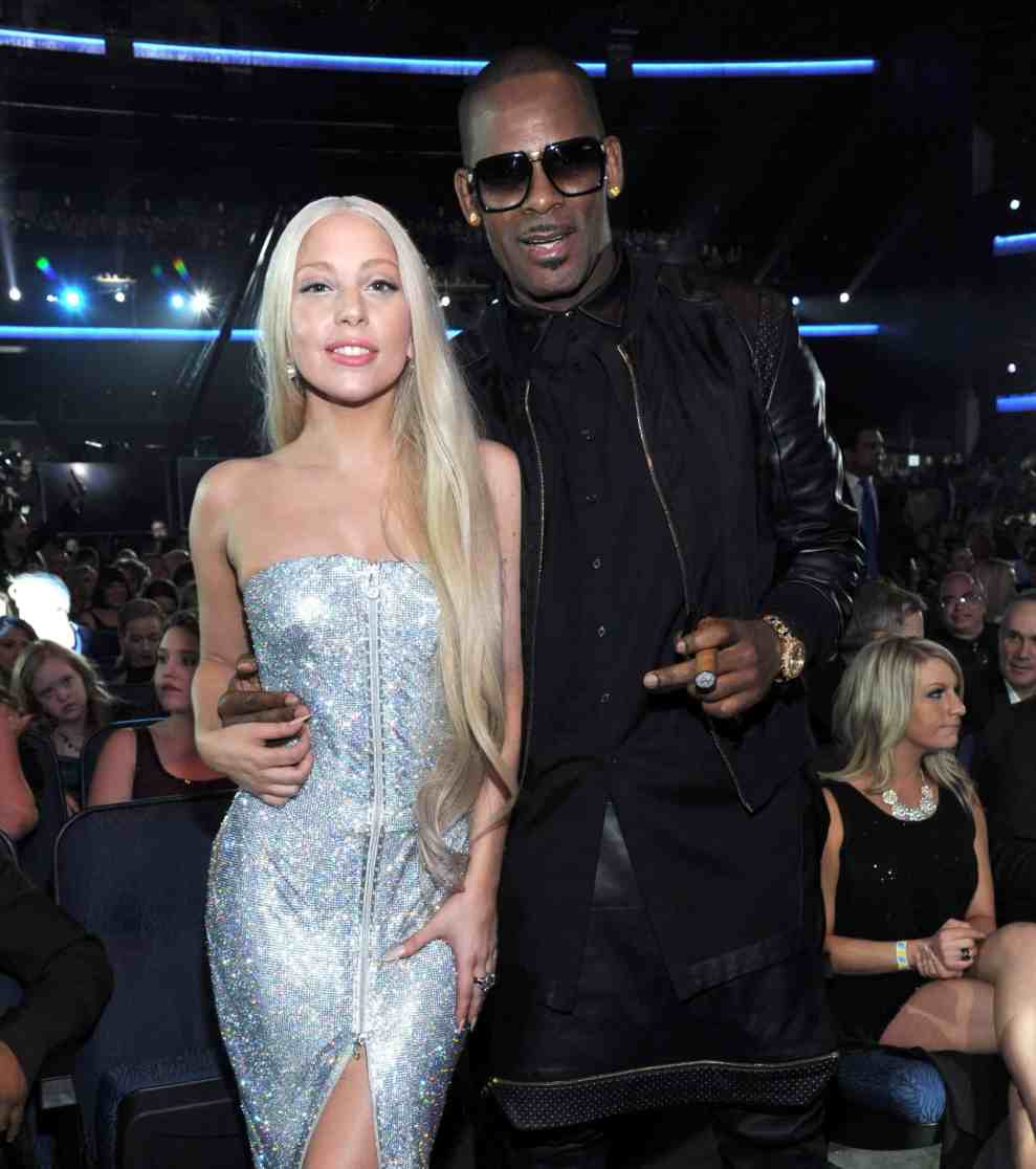 Lady Gaga and R.Kelly wearing black and white