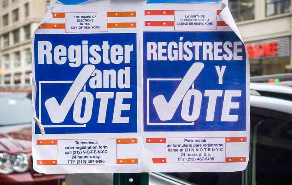 Signs encouraging voter registration in New York