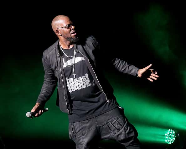 R. Kelly on stage