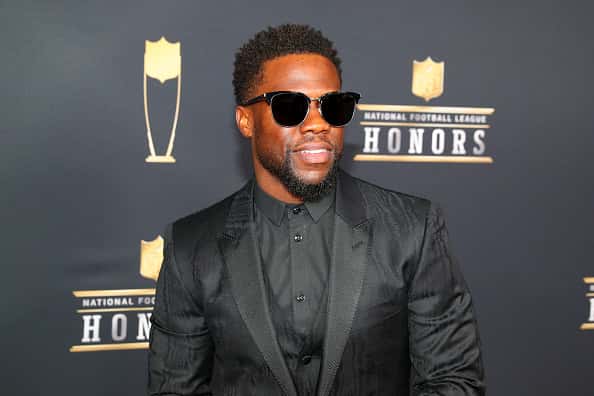 Kevin Hart on red carpet at NFL Honors