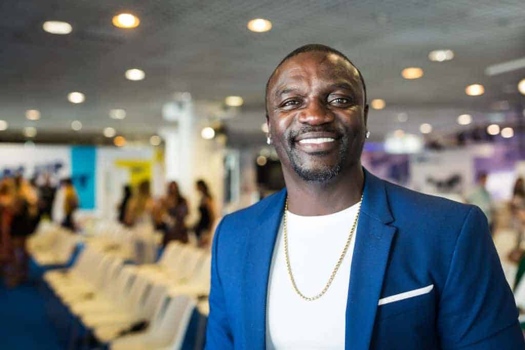 Akon On Diddy: “Gotta Sit Back & Let It Play Out”