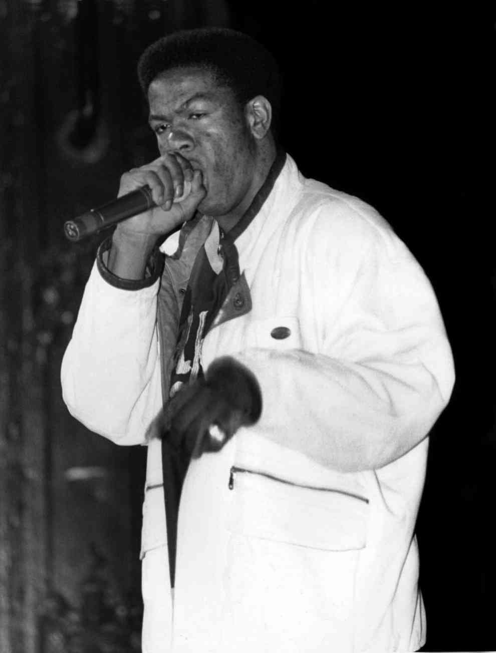 Craig mack performs at the Riviera Theatre in Chicago