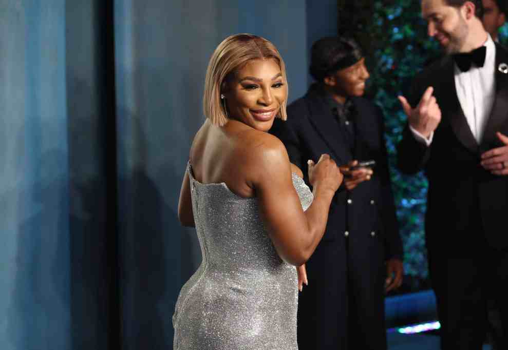 BEVERLY HILLS, CALIFORNIA - MARCH 27: Serena Williams attends the 2022 Vanity Fair Oscar Party hosted by Radhika Jones at Wallis Annenberg Center for the Performing Arts on March 27, 2022 in Beverly Hills, California.
