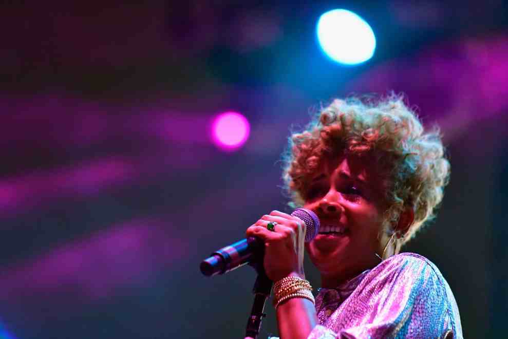 LOS ANGELES, CA - OCTOBER 29: Kelis performs on the Flog Stage during day 2 of Camp Flog Gnaw Carnival 2017 at Exposition Park on October 29, 2017 in Los Angeles, California.
