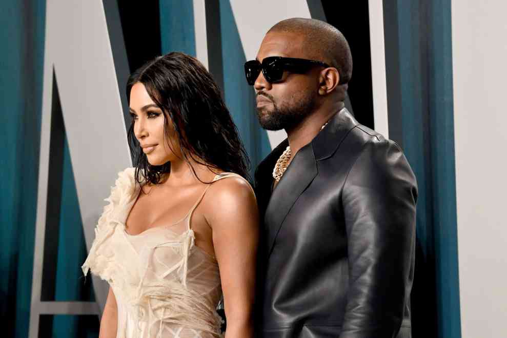 BEVERLY HILLS, CALIFORNIA - FEBRUARY 09: Kim Kardashian West and Kanye West attend the 2020 Vanity Fair Oscar Party hosted by Radhika Jones at Wallis Annenberg Center for the Performing Arts on February 09, 2020 in Beverly Hills, California.