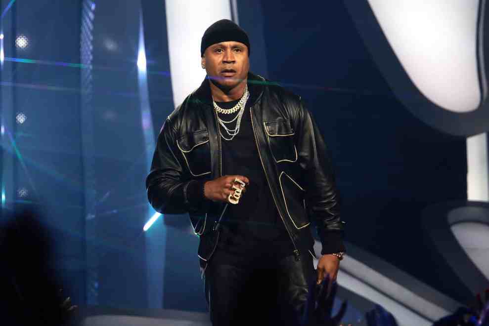 NEWARK, NEW JERSEY - AUGUST 28: LL Cook J performs onstage at the 2022 MTV VMAs at Prudential Center on August 28, 2022 in Newark, New Jersey.