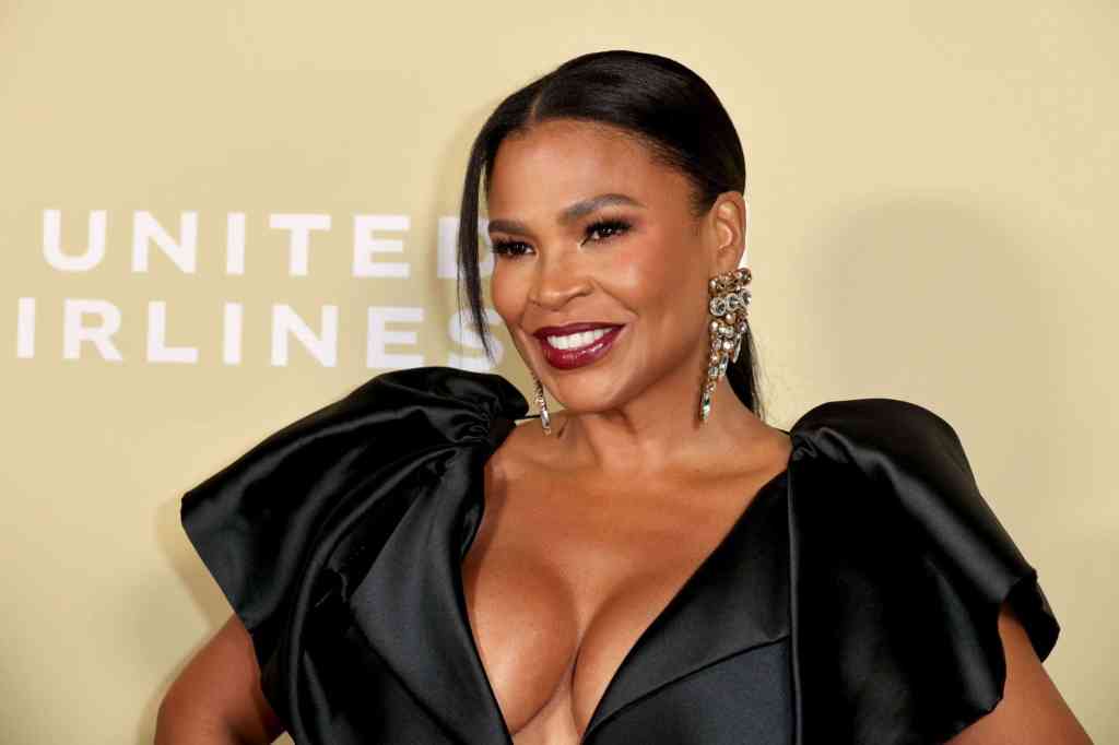Nia Long Stuns In New ‘Flawless’ Selfie; Social Media Reacts: ‘She Doesn’t Age’