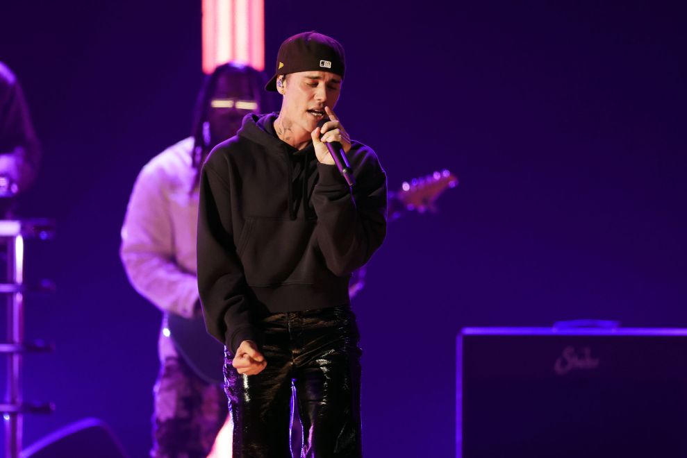LAS VEGAS, NEVADA - APRIL 03: Justin Bieber performs onstage during the 64th Annual GRAMMY Awards at MGM Grand Garden Arena on April 03, 2022 in Las Vegas, Nevada.