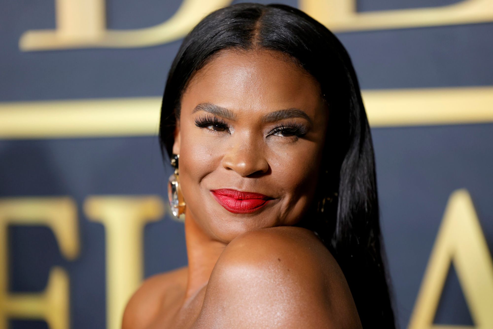 Nia Long Seemingly Poses Nude In A Hot-Tub While On Vaca, Social Media