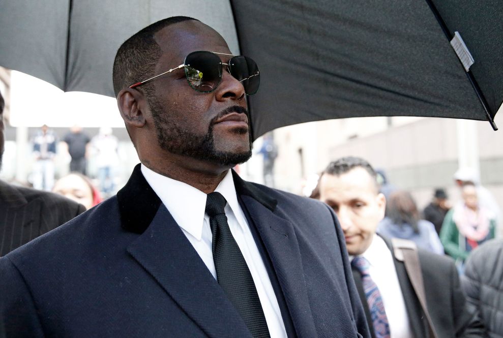 Singer R. Kelly leaves the Leighton Courthouse following his status hearing, in relation to the sex abuse allegations made against him, on May 07, 2019 in Chicago, Illinois.