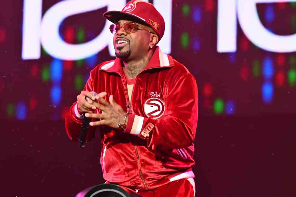 ATLANTA, GEORGIA - MAY 07: Jermaine Dupri performs onstage during the Strength Of A Woman Festival & Summit State Farm Arena Concert at State Farm Arena on May 07, 2022 in Atlanta, Georgia.