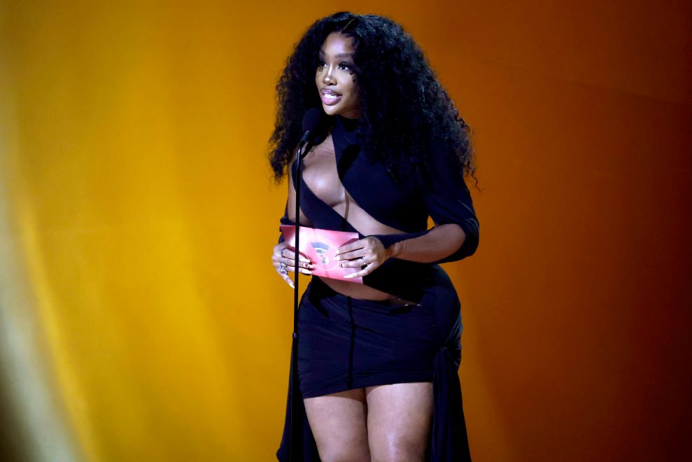 LOS ANGELES, CALIFORNIA - FEBRUARY 05: (FOR EDITORIAL USE ONLY) SZA speaks onstage during the 65th GRAMMY Awards at Crypto.com Arena on February 05, 2023 in Los Angeles, California.
