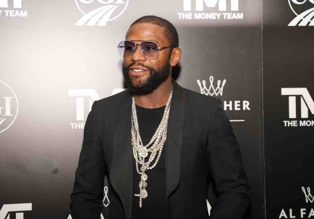 Floyd Mayweather Ordered to Pay Major Child Support in Case Involving Former Dancer