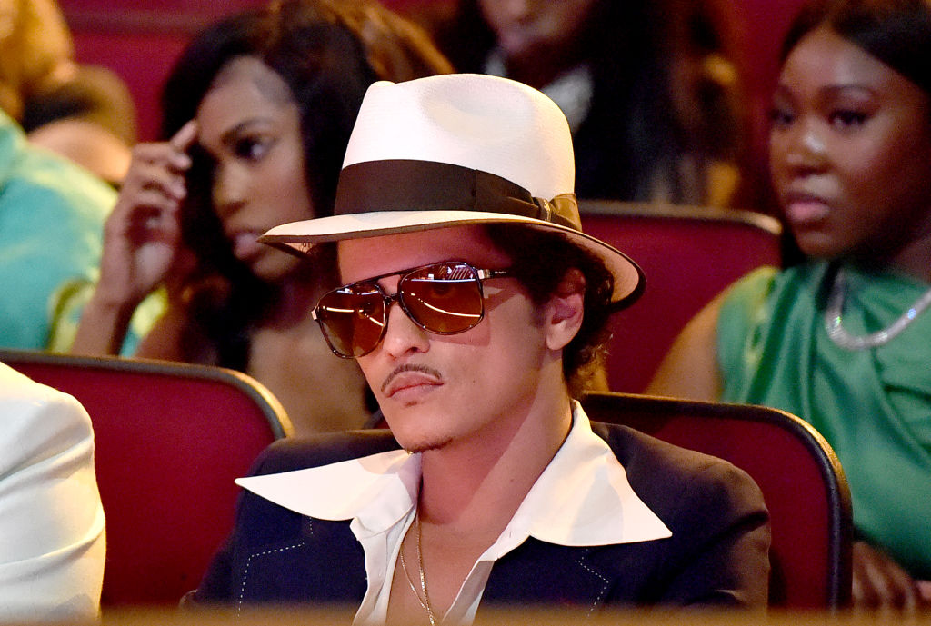 MGM Casino Responds After Rumors Claim Bruno Mars Is Owes $50 Million In Gambling Debt