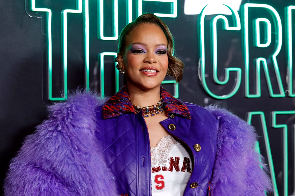 Rihanna Is A Picture Perfect Cowgirl For ‘Vogue’ China Cover