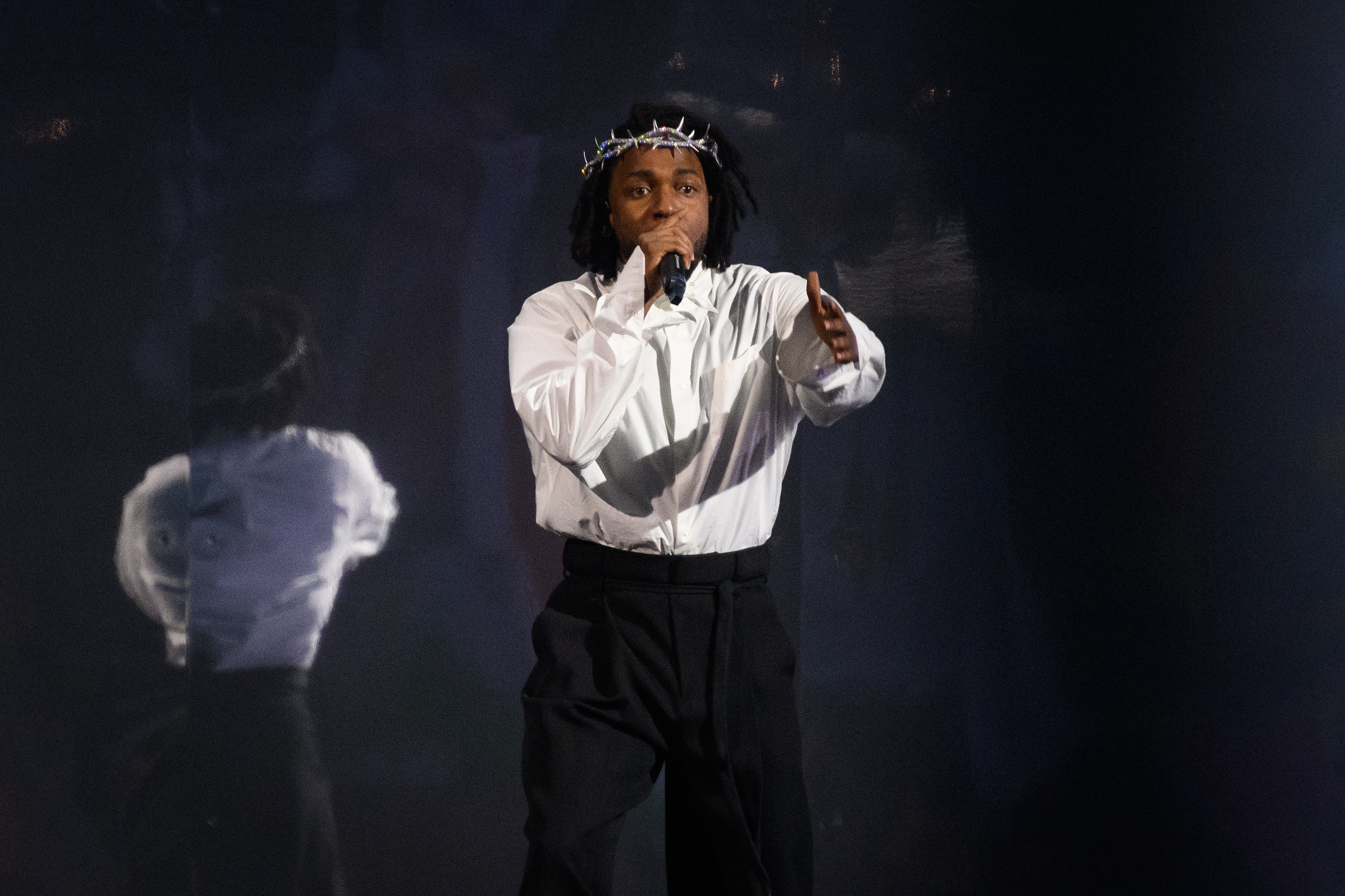 Kendrick Lamar Responds To Drake In New Diss Track 'Euphoria' - Vimarsana News