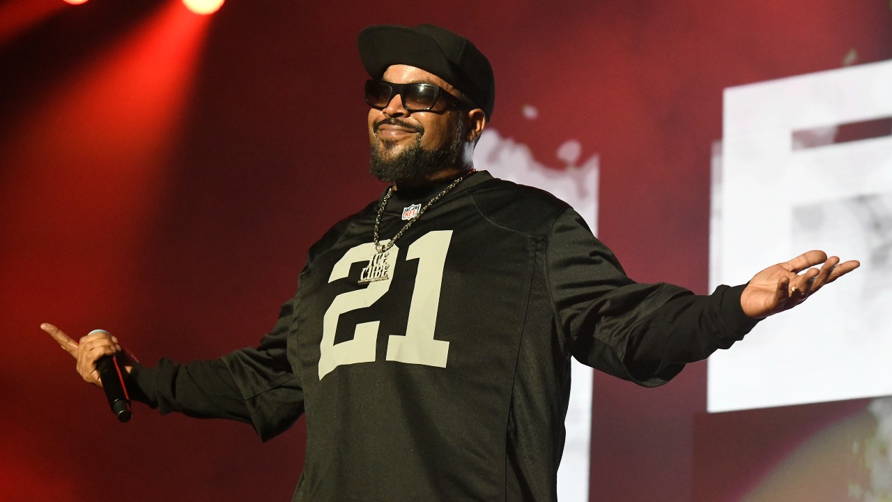 Ice Cube & Jack In The Box Collide For 'Cube's Munchie Meal' - Vimarsana News