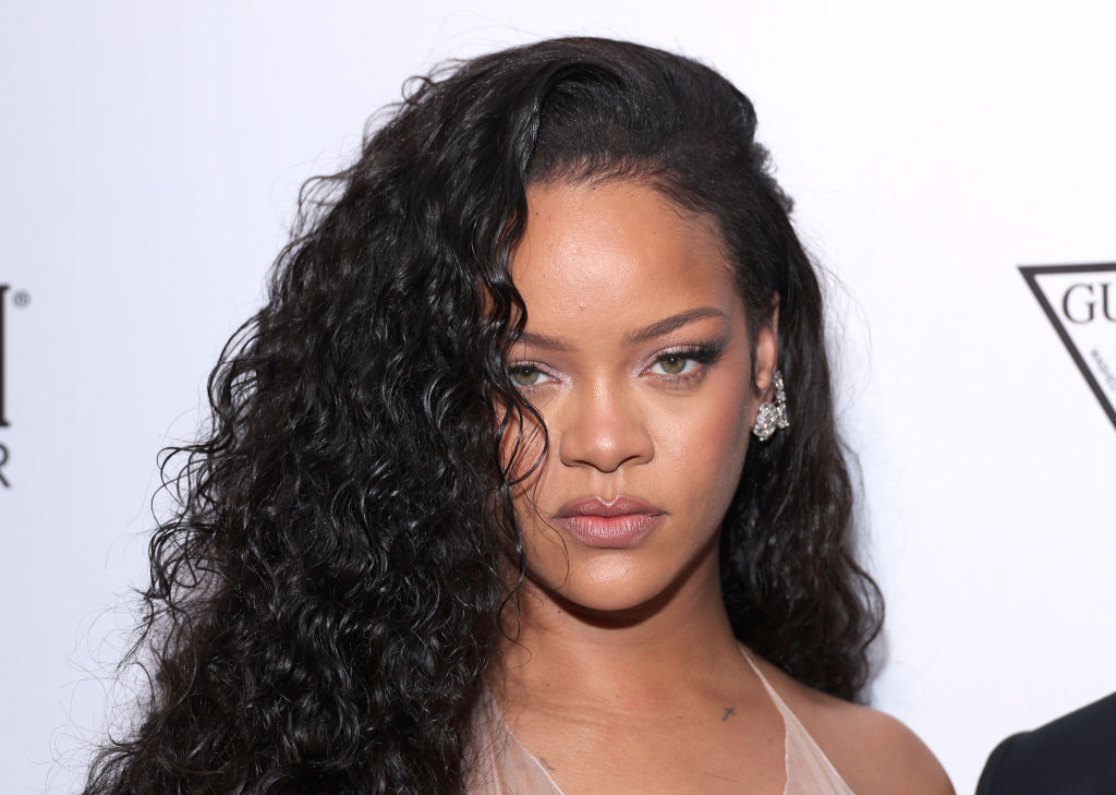Rihanna Steals The Show At NYFW