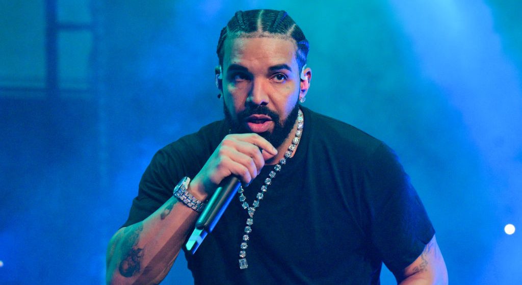 Drake Delivers A Speech On “Real Friends” In Toronto