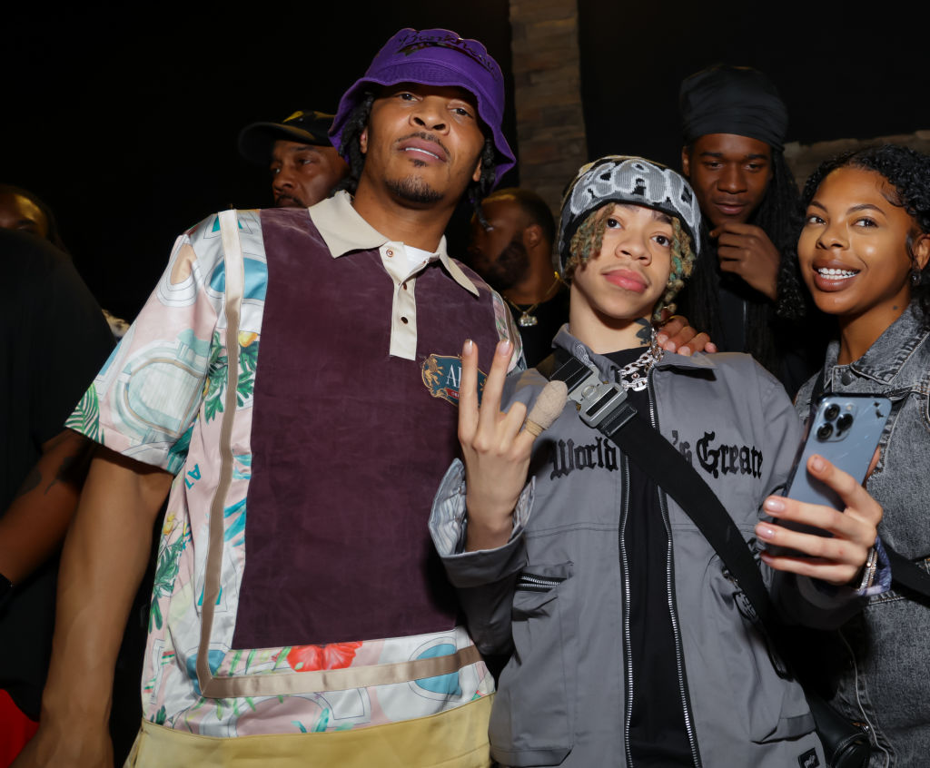 King Harris Shows Off His Newborn Son